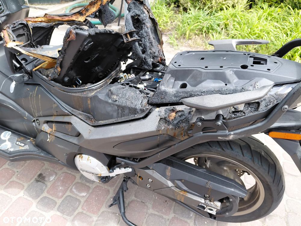 Kymco CV3 - 16