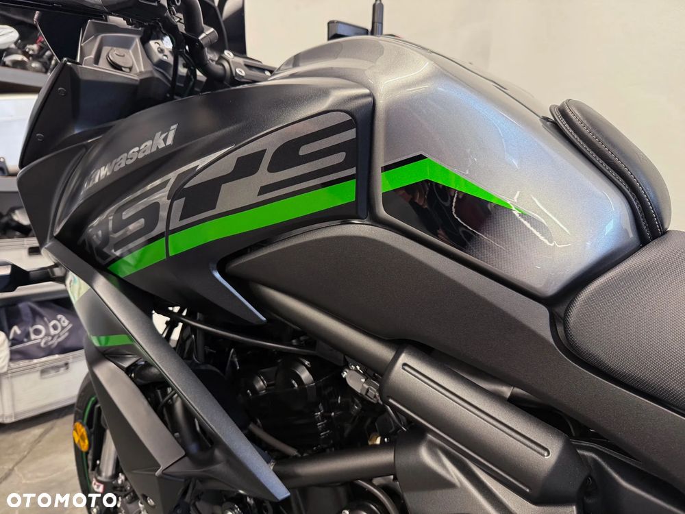 Kawasaki Versys 650 - 22