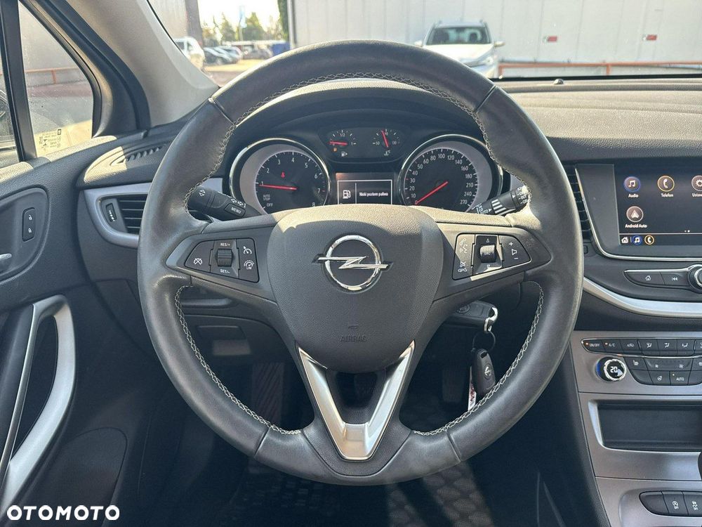 Opel Astra - 25