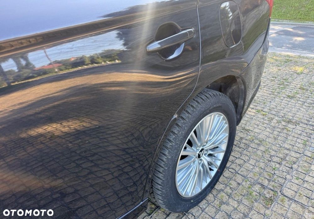 Mitsubishi Outlander - 23