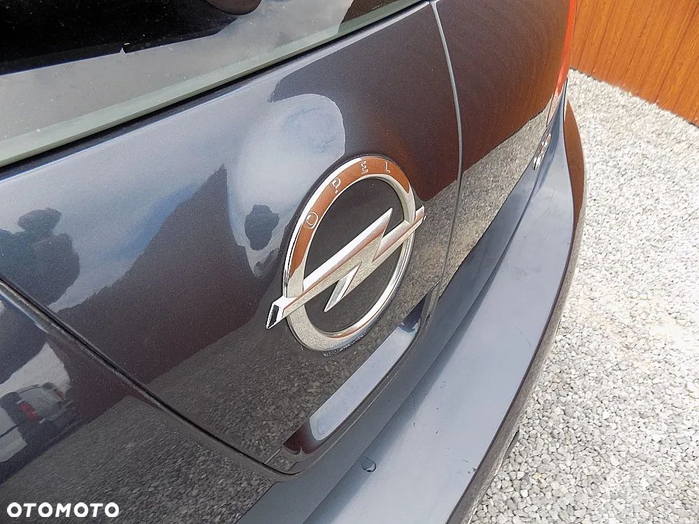 Opel Astra 1.7 CDTI DPF - 25