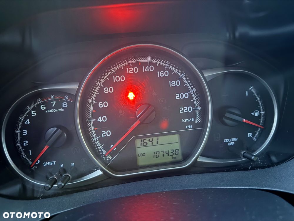 Toyota Yaris 1.0 Active - 7