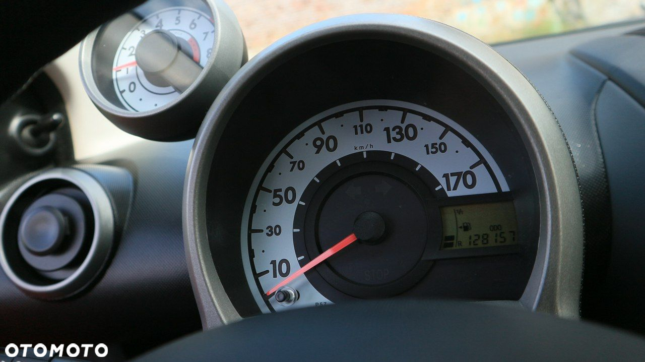 Citroën C1 1.0i Desire - 6