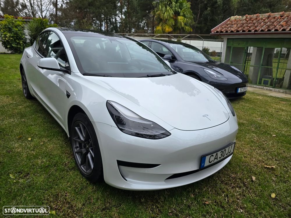 Tesla Model 3 Standard Range Plus RWD - 1