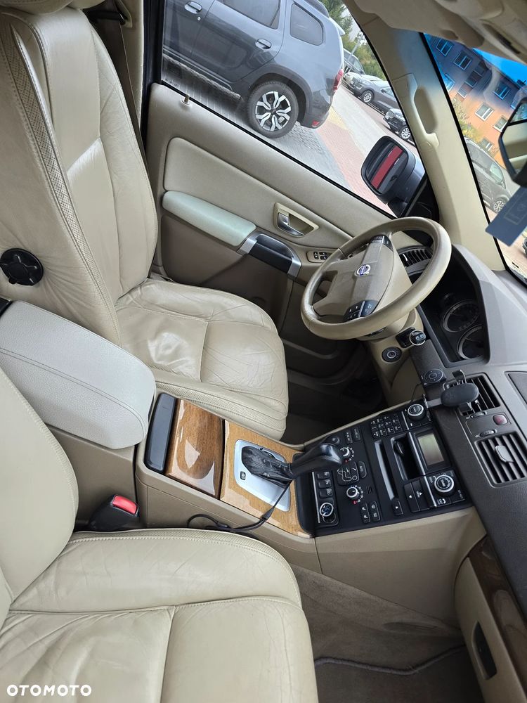 Volvo XC 90 D5 Executive - 19