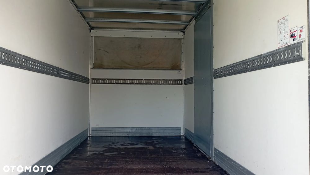 Iveco DAILY 35C16 3.0TDI 160KM KONTENER WINDA 750kg DRZWI BOCZNE - 9