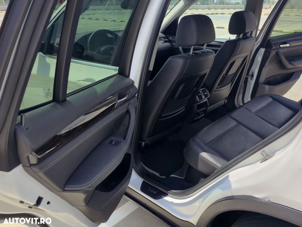 BMW X3 xDrive28i AT xLine - 8