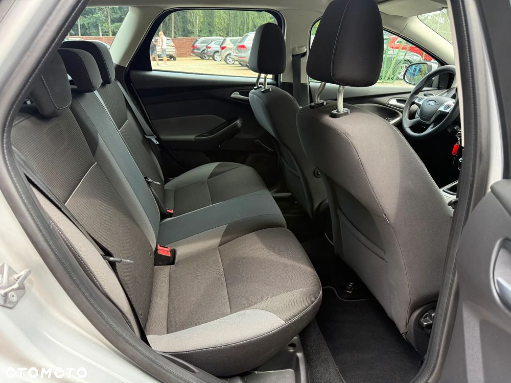 Ford Focus - 9
