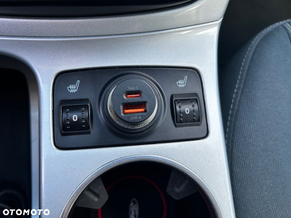 Ford Grand C-MAX 1.6 TDCi Titanium - 23