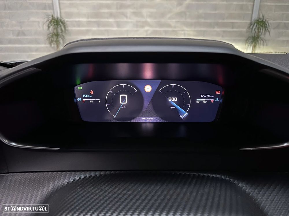 Peugeot 2008 1.2 PureTech Allure - 47