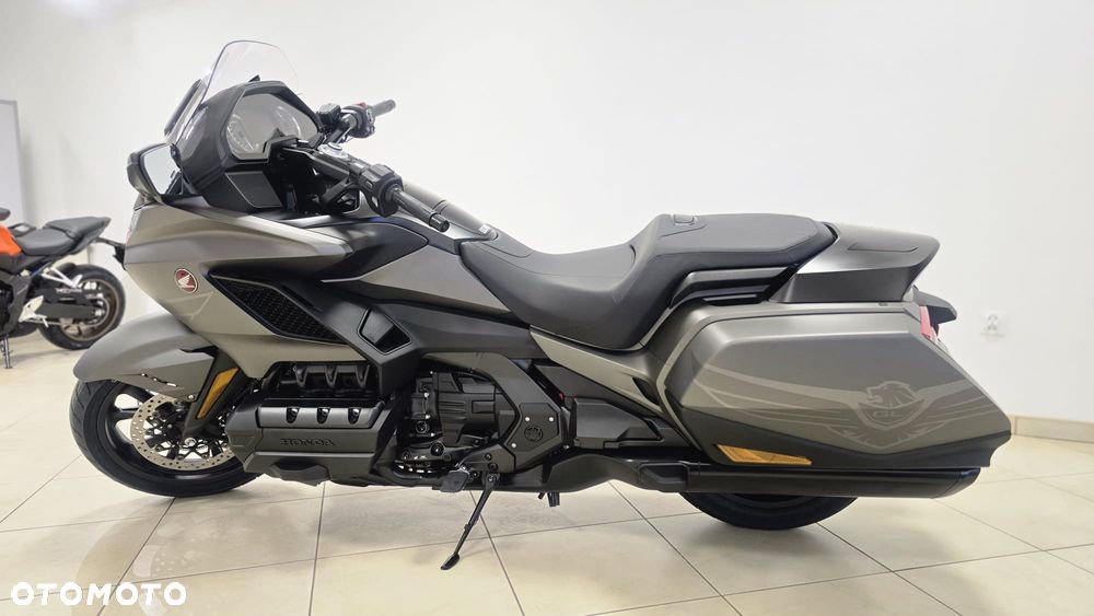 Honda GL - 3