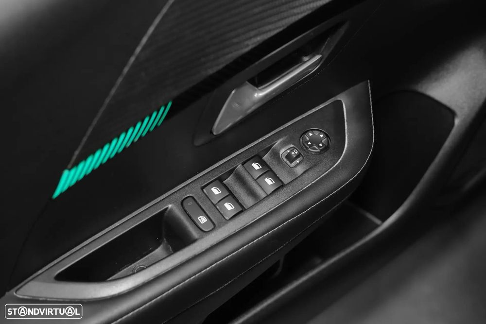 Peugeot 208 1.2 PureTech Allure Pack EAT8 - 26