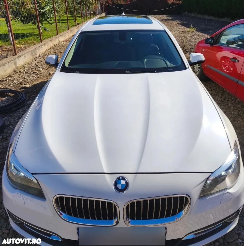 BMW Seria 5 525d xDrive Touring Sport-Aut. Luxury Line - 1