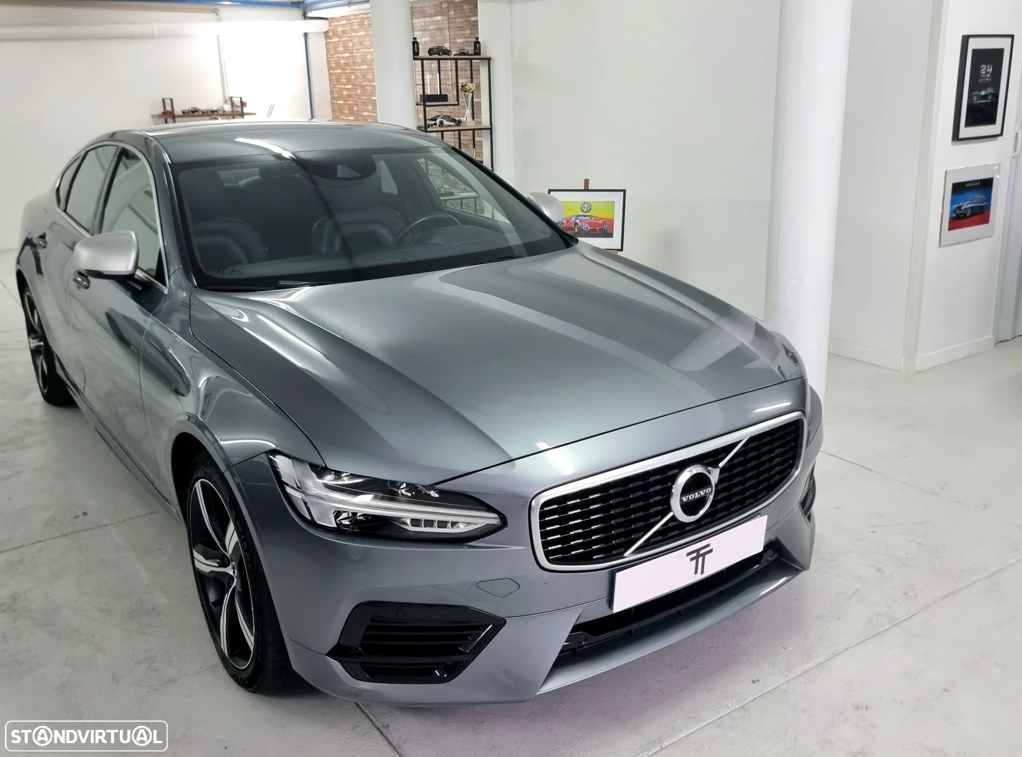 Volvo S90 - 1