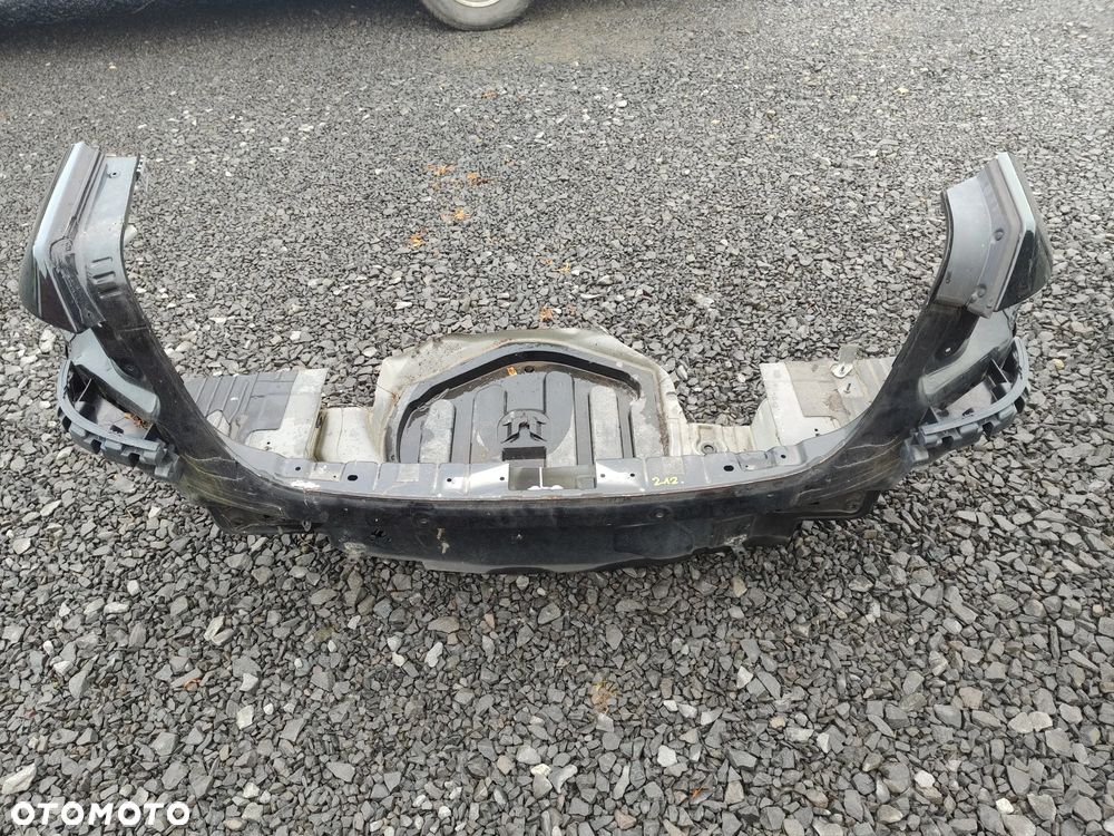 MERCEDES W212 Sedan Pas Tylny ĆWIARTKA Dupa ŚCIANA Wanna 197 - 1