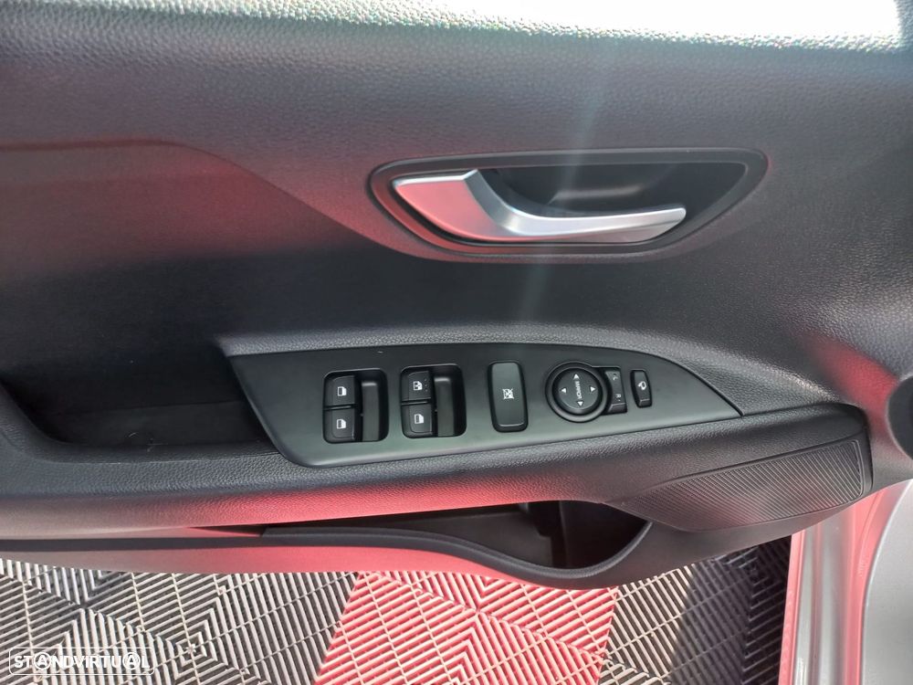 Kia Rio 1.2 CVVT LX - 17