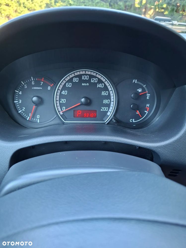 Suzuki Swift 1.5 GLX / Comfort - 12