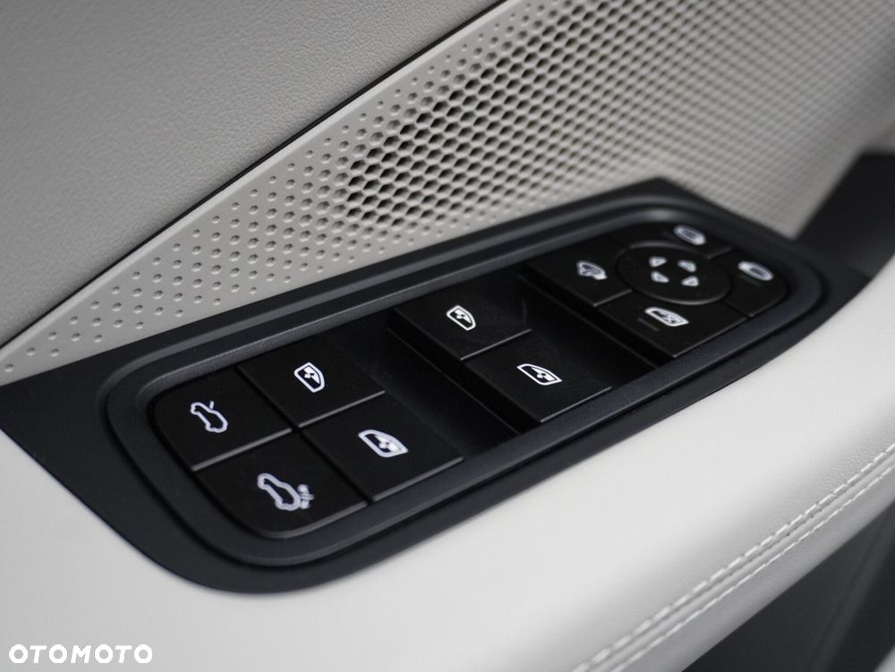 Porsche Macan 4 100kWh - 21