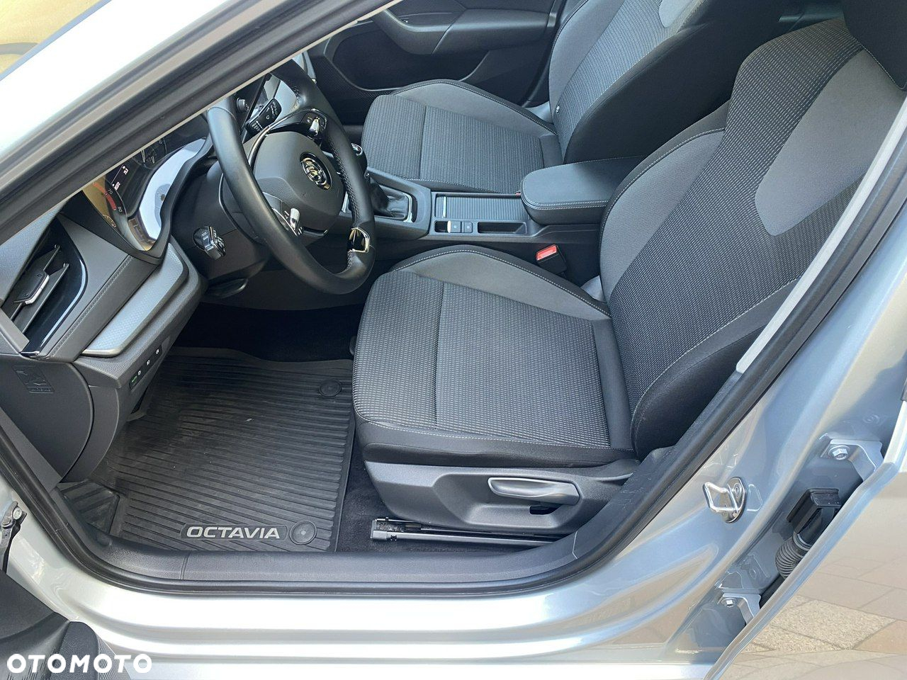 Skoda Octavia 1.5 TSI ACT Ambition - 27