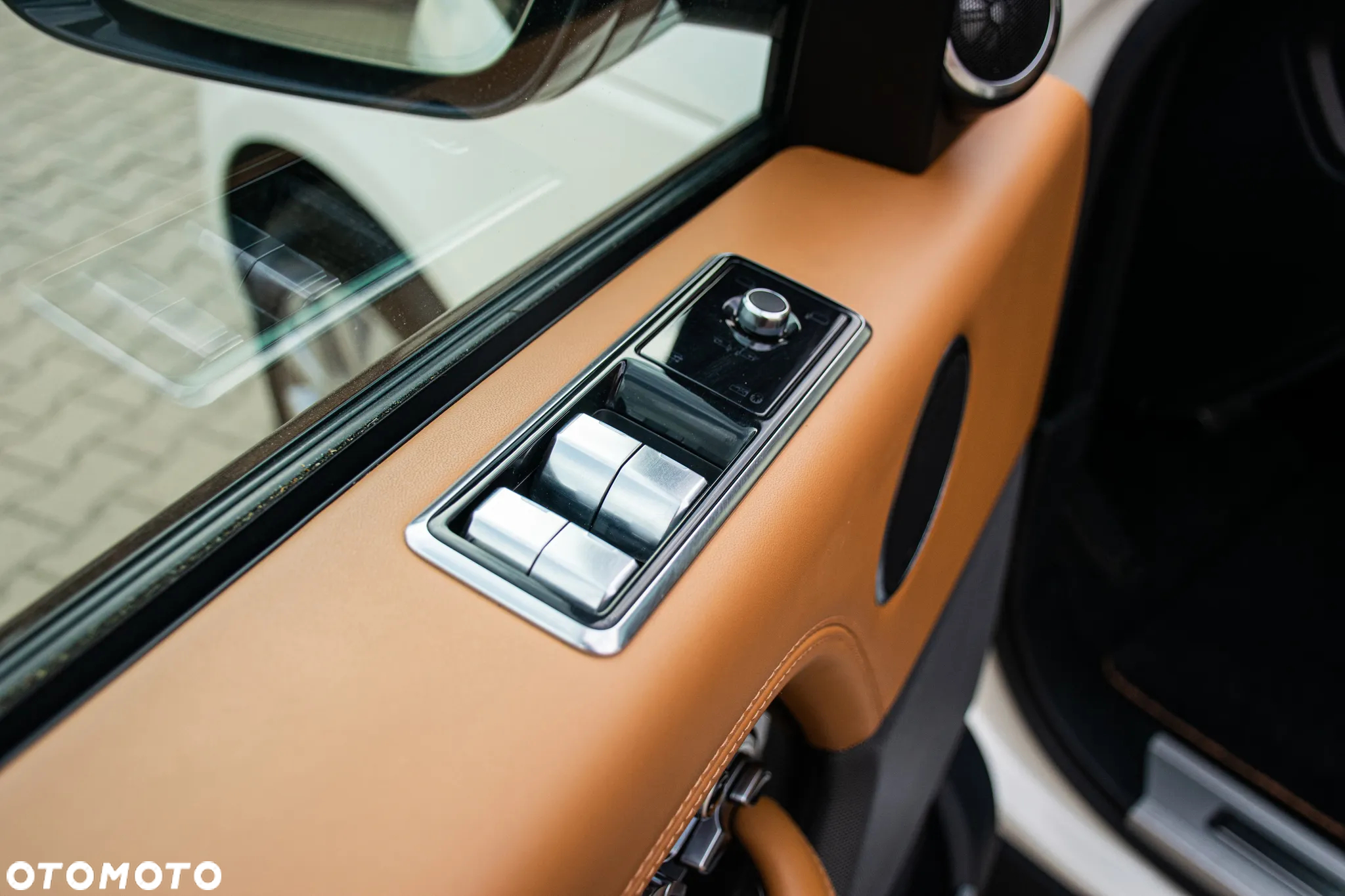 Land Rover Range Rover 3.0 I6 LWB Vogue - 16