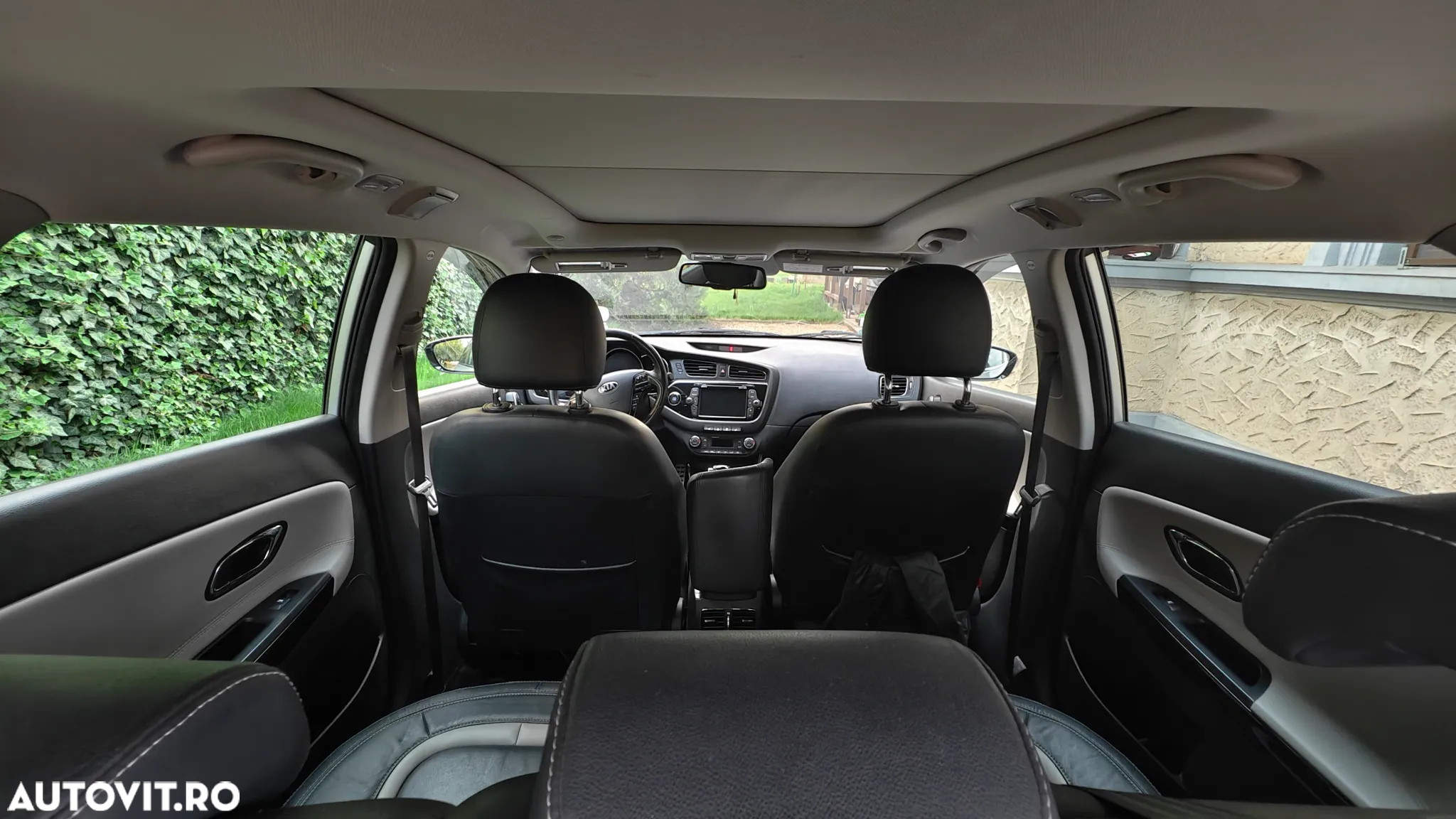 Kia Ceed 1.6 CRDi 128 Aut. SW Platinum Edition - 17