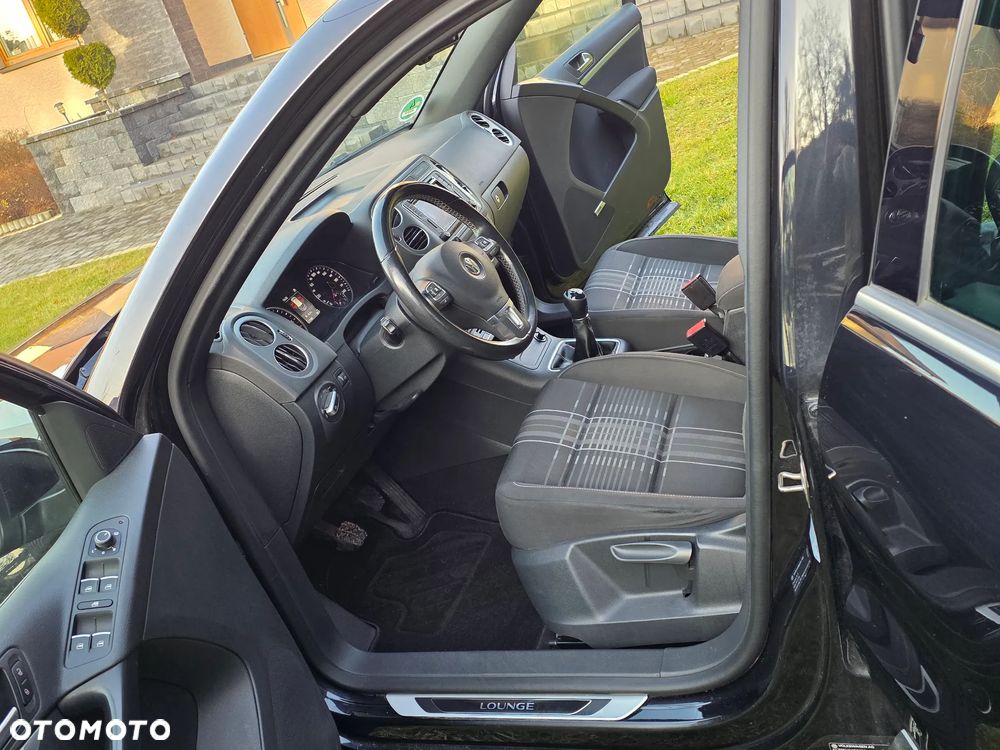 Volkswagen Tiguan 2.0 TDI DPF BlueMotion Technology Lounge Sport & Style - 18