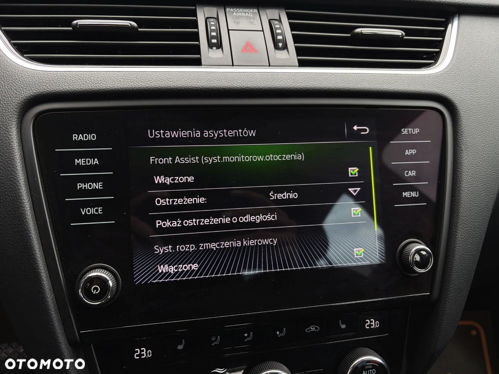 Skoda Octavia 1.5 TSI ACT DSG Ambition - 27