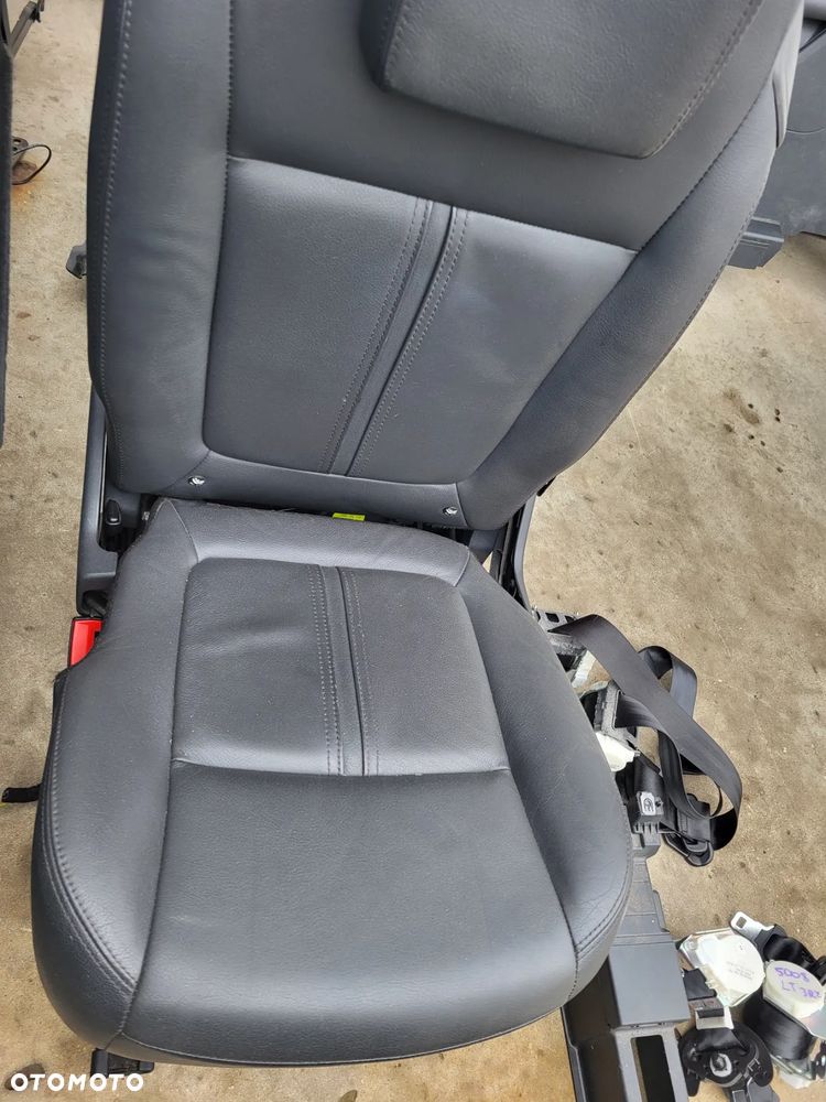 Fotel Fotele kpl skóra DVD Peugeot 5008 - 18