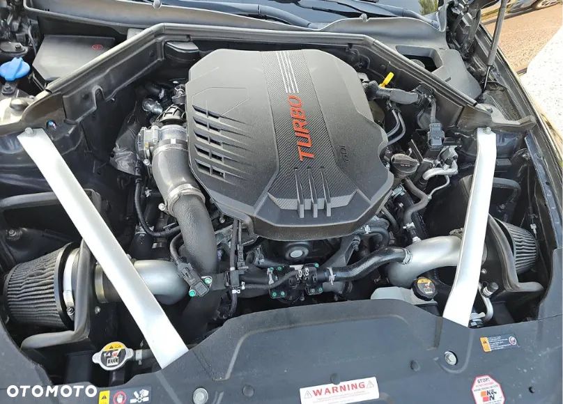 Kia Stinger 3.3 T-GDI AWD GT - 12