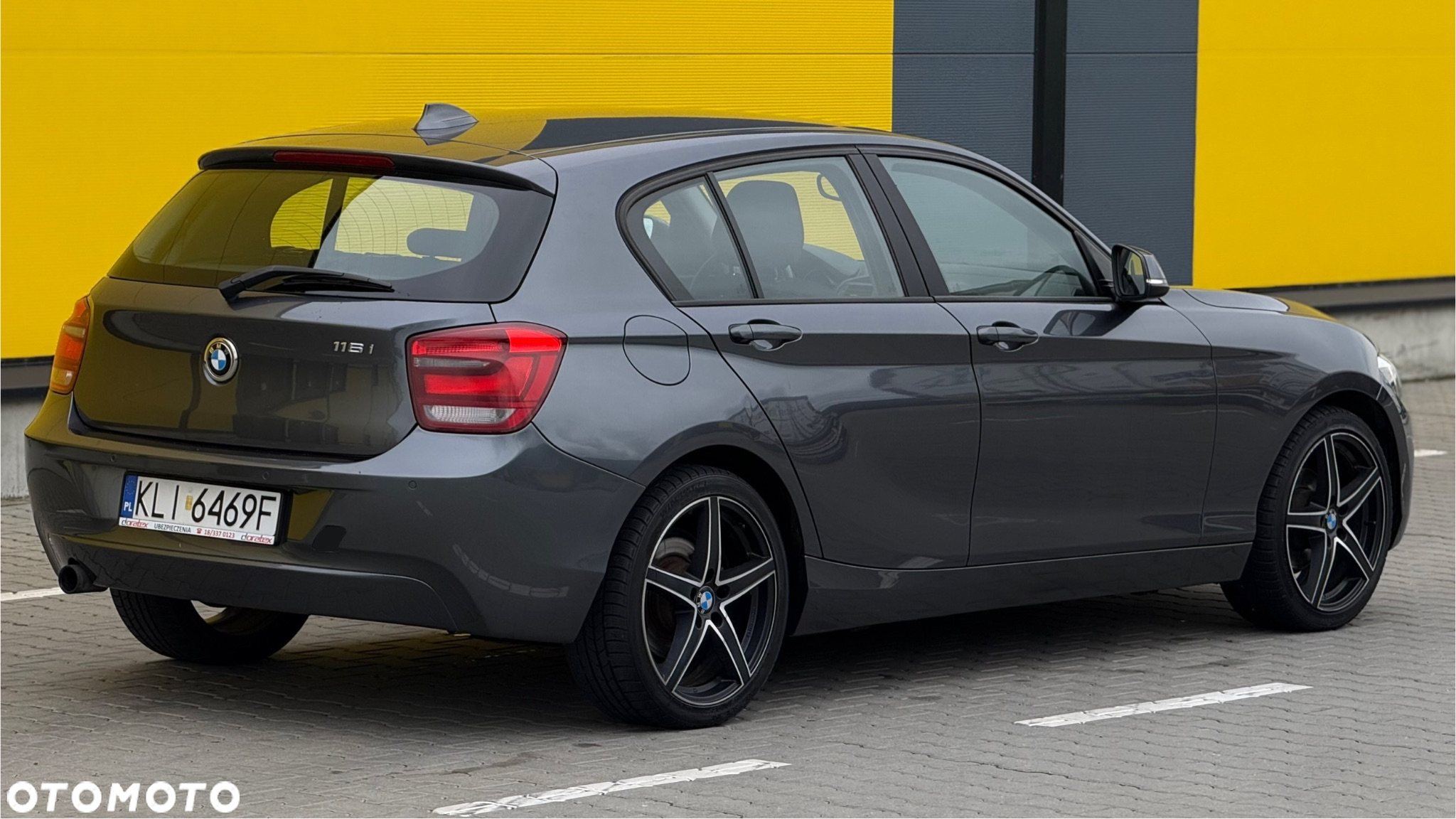 BMW Seria 1 118i Sport Line - 10