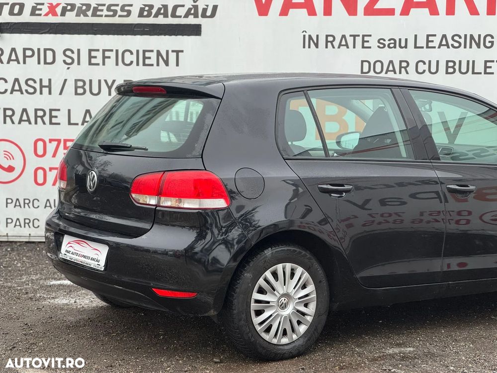 Volkswagen Golf - 17