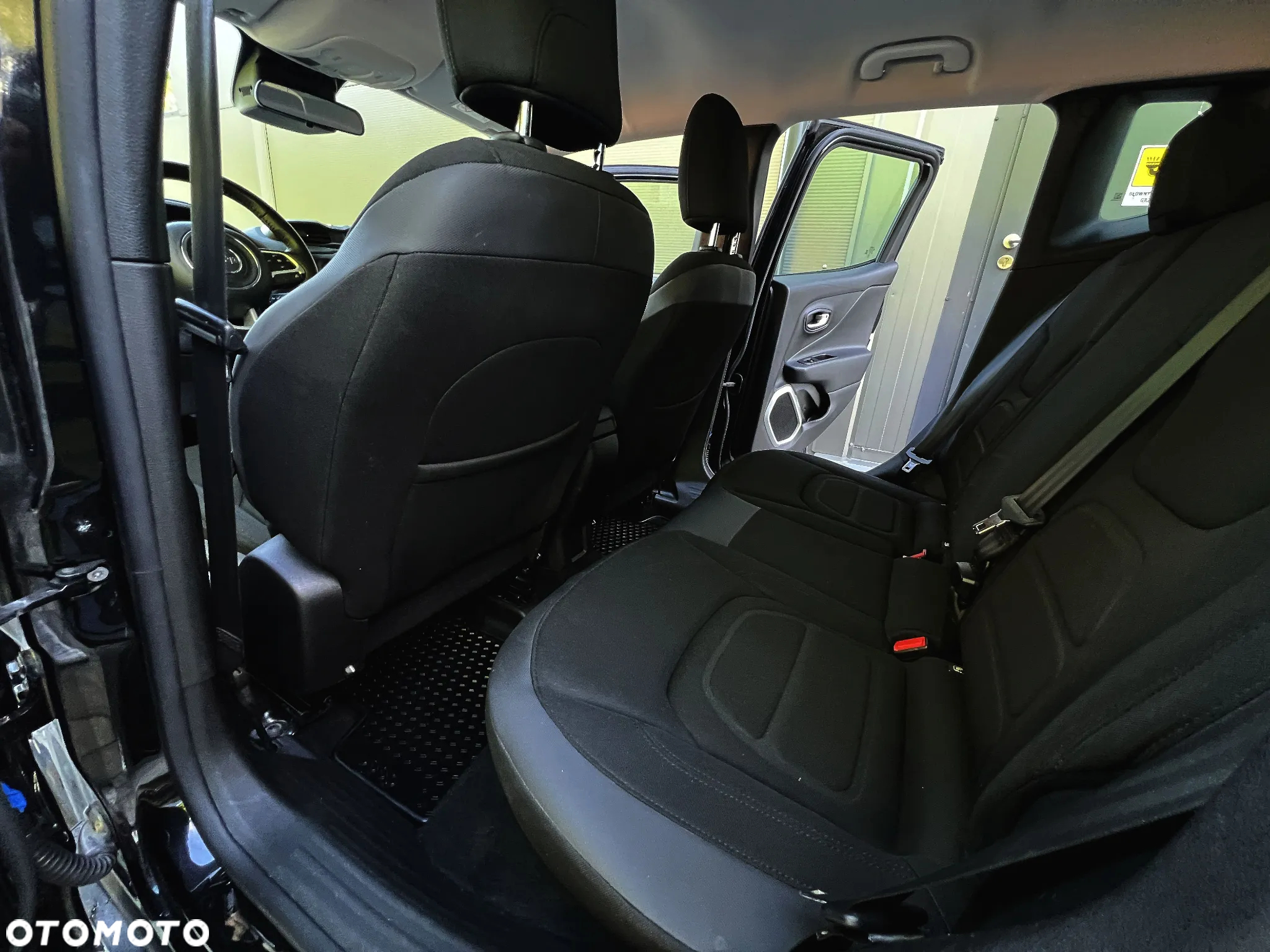 Jeep Renegade - 20