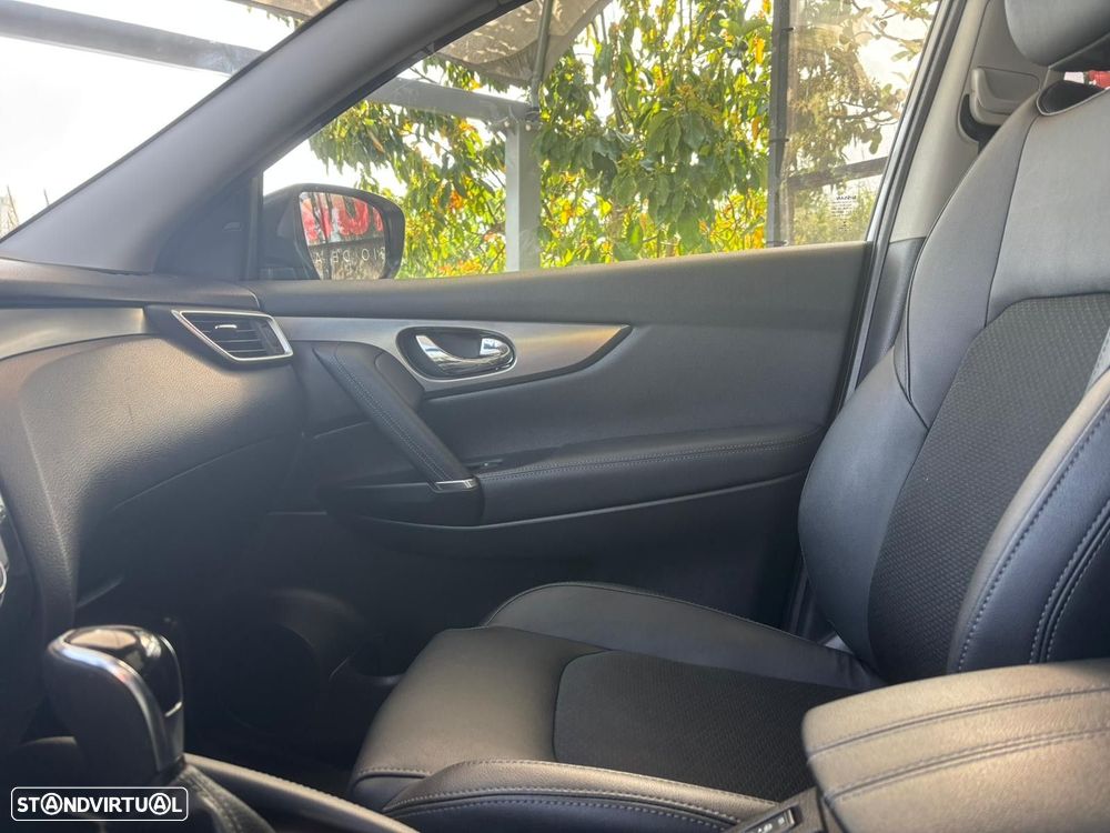 Nissan Qashqai 1.5 dCi Tekna+ DCT - 42