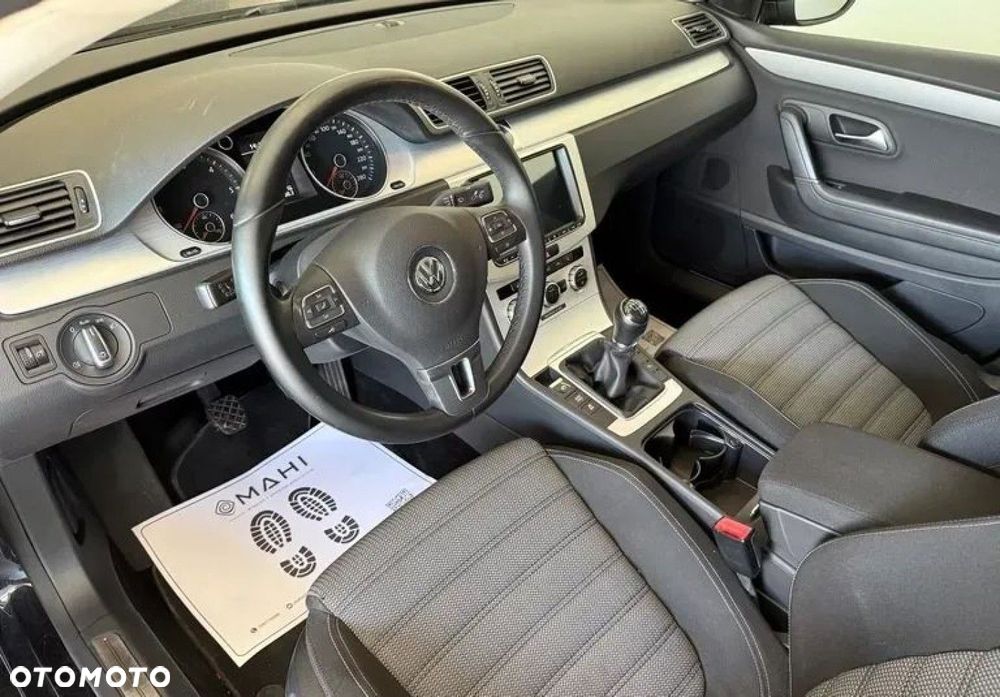 Volkswagen CC 2.0 TDI BlueMotion Technology - 23
