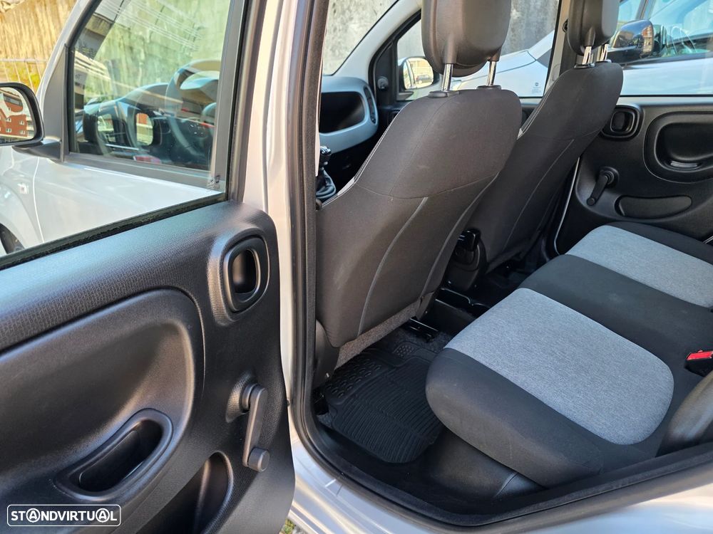 Fiat Panda 1.2 Lounge S&S - 12
