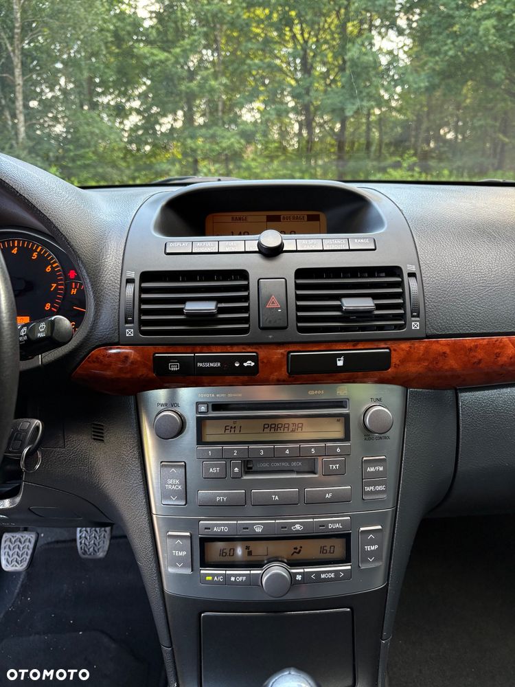 Toyota Avensis 2.0 VVT-i Edition - 36