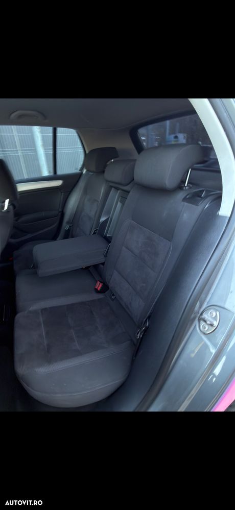 Volkswagen Golf 2.0 TDI DPF DSG Comfortline - 9