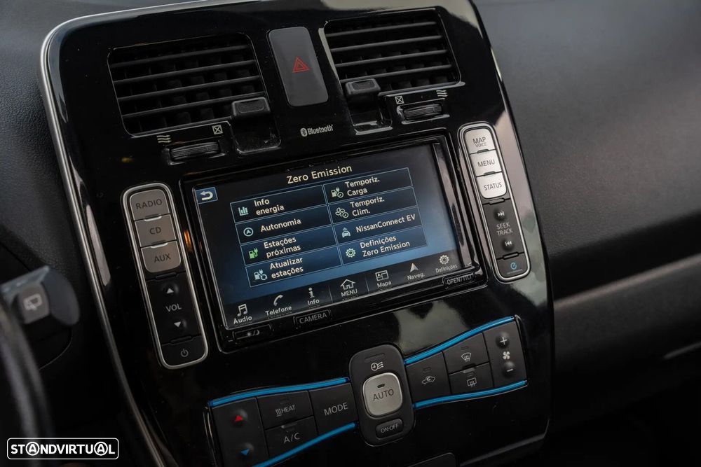 Nissan Leaf 24 kWh (c/ Bateria) Tekna - 16