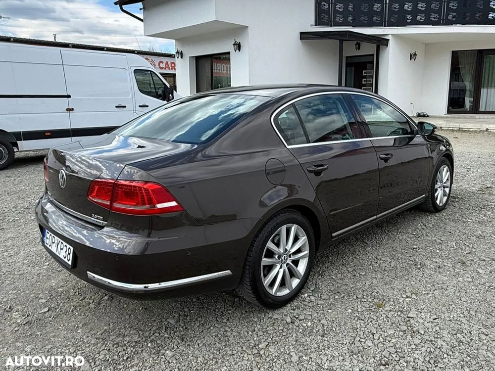 Volkswagen Passat 2.0 TDI DSG (BlueMotion Technology) Highline - 4