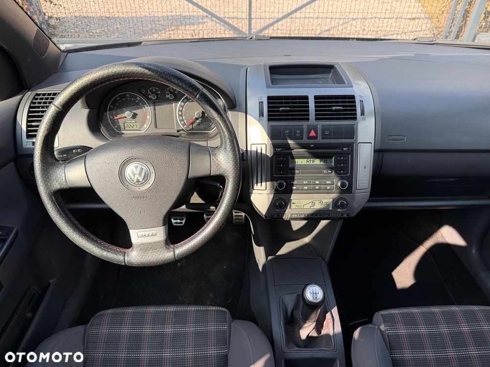 Volkswagen Polo 1.8 GTI - 10