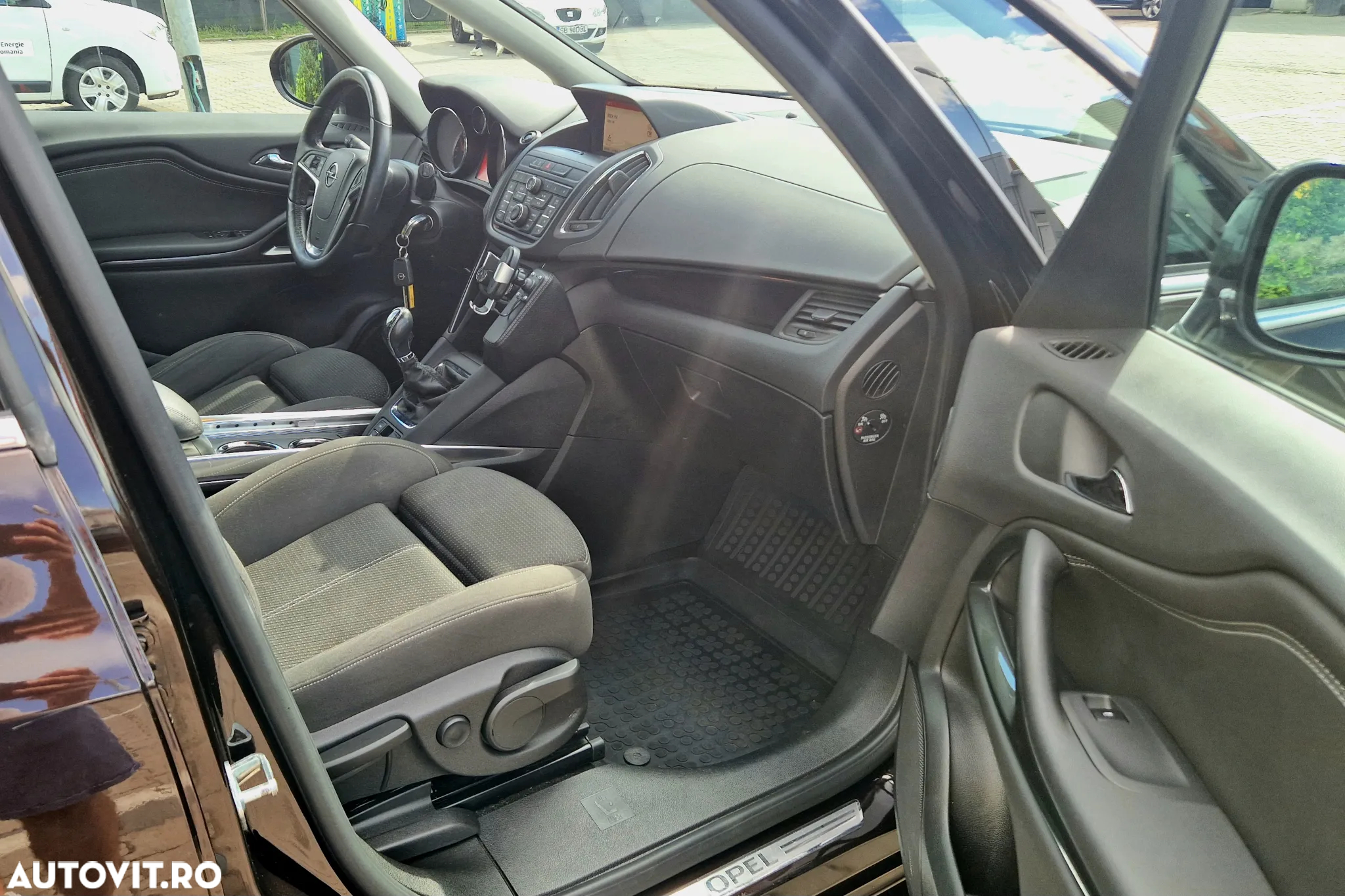 Opel Zafira Tourer 1.6 CDTI ecoFLEX Start/Stop Business Edition - 26