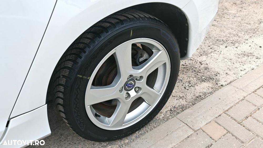 Volvo S60 D5 AWD Geartronic Edition - 19