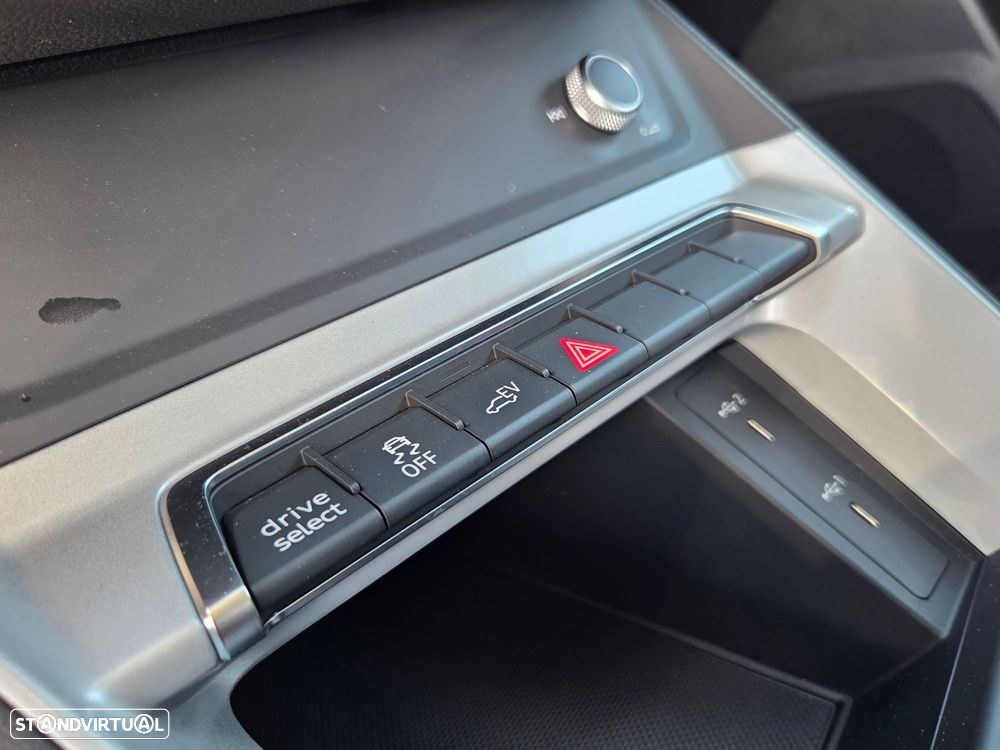 Audi Q3 45 TFSIe S tronic - 21