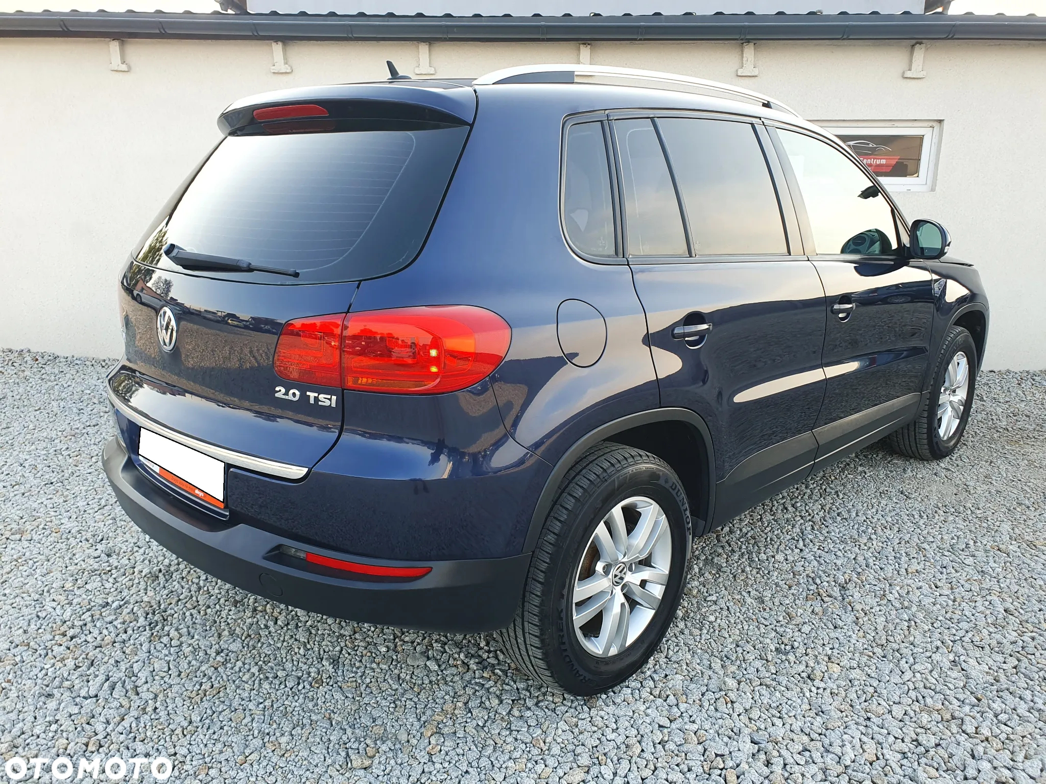 Volkswagen Tiguan - 3