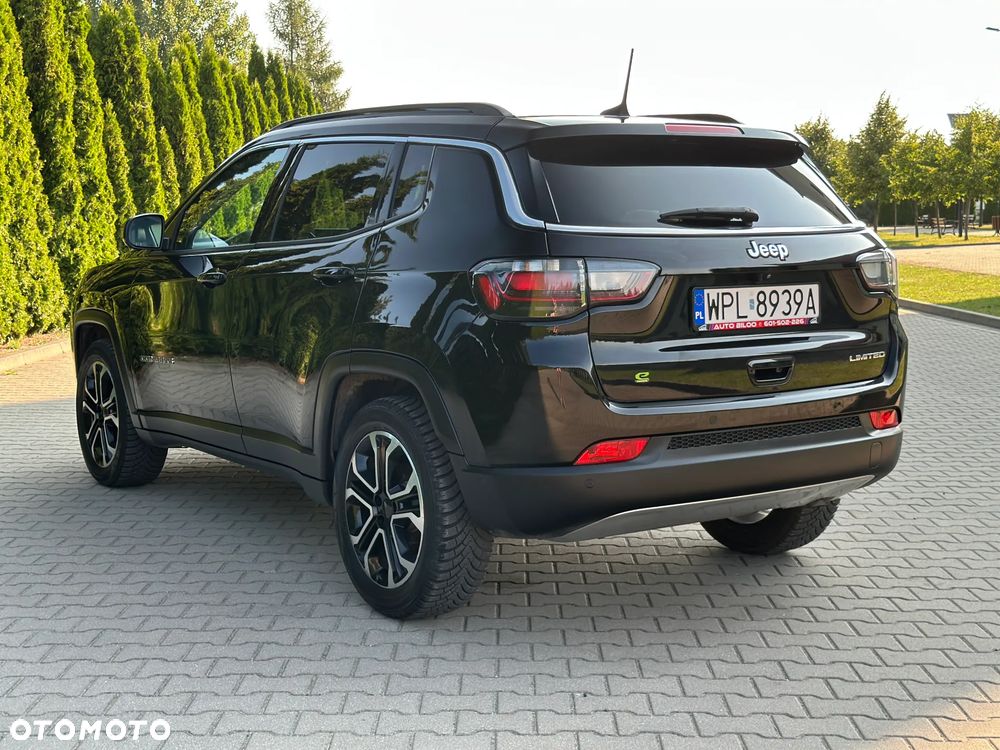 Jeep Compass - 11