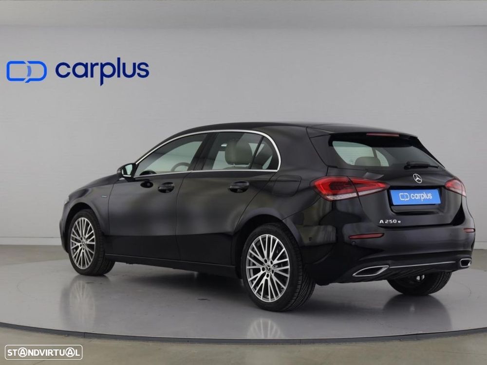 Mercedes-Benz A 250 e Progressive - 5