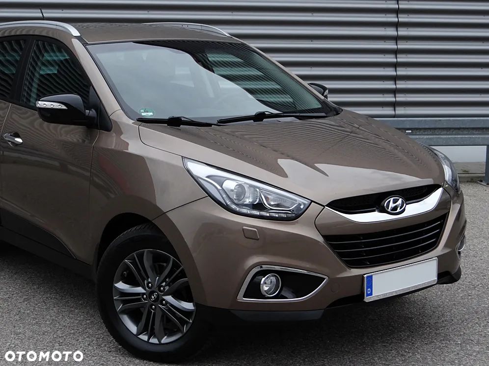 Hyundai ix35 1.7 CRDi 2WD blue Finale Gold - 13