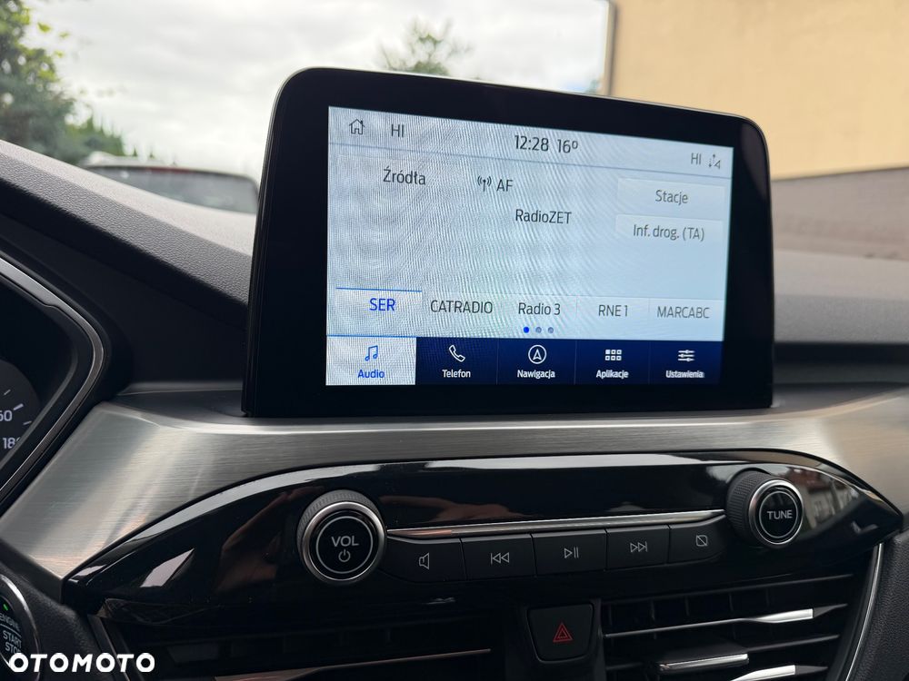 Ford Kuga - 20