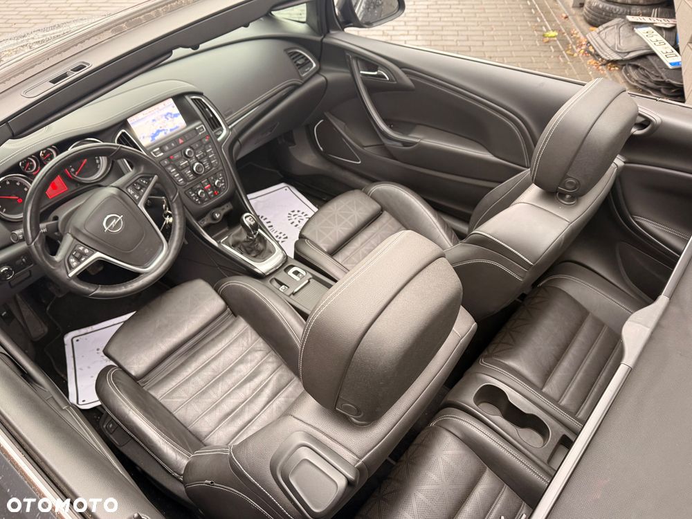 Opel Cascada 2.0 CDTI Cosmo S&S - 28