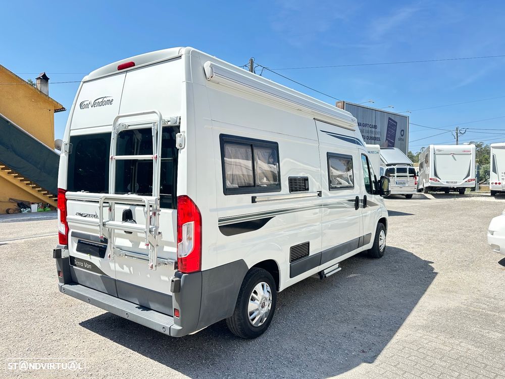 Font Vendôme Auto Camp XL - 5